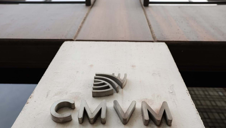 CMVM investe no digital CMVM investe no digital