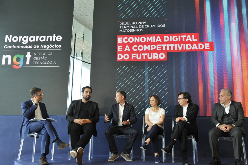 Conferencias Norgarante Debate Economia Digital